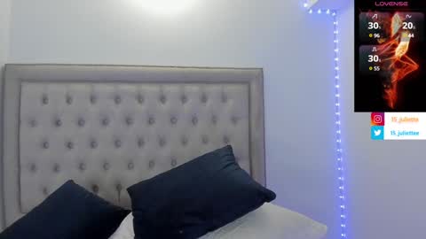 Snapshot of kristy_calderon chatting on February 2025 12:40:01 AM Juliette online show from February 2025 12:40:01 AM