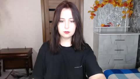 Kristy online show from October 2025 10:16:01 PM