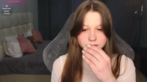 Snapshot of kristybell chatting on March 2026 10:20:01 AM Kristy online show from March 2026 10:20:01 AM