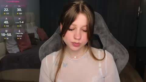 Snapshot of kristybell chatting on April 2026 10:11:01 PM Kristy online show from April 2026 10:11:01 PM