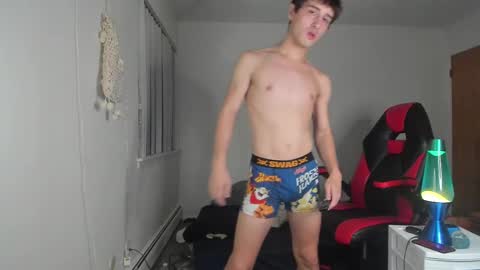 Snapshot of kroddy1985 chatting on September 2025 12:44:02 AM Brayden Thompson online show from September 2025 12:44:02 AM