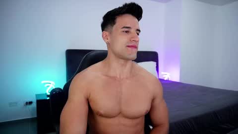 KROPS online show from February 2025 05:09:01 AM