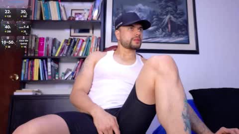 Kroy Wood online show from January 2025 01:09:01 PM