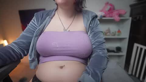 Krystal Syx online show from February 2025 05:07:02 PM