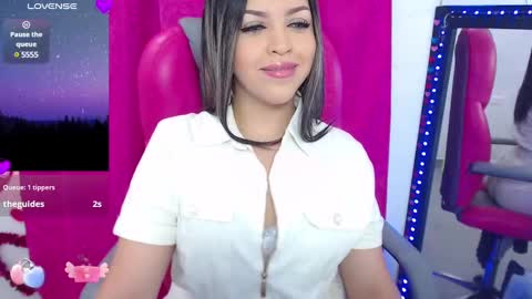 Snapshot of krysten_ritter2 chatting on March 2025 05:51:01 AM krys online show from March 2025 05:51:01 AM