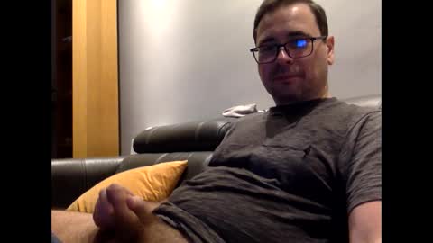 Snapshot of krzysztof1977 chatting on January 2025 09:54:01 PM krzysztof1977 online show from January 2025 09:54:01 PM