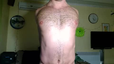 ksanderua online show from December 2025 02:21:01 PM