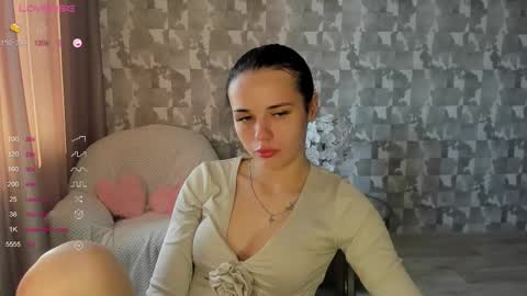 Ksenia online show from September 2025 10:20:02 AM