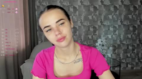 Ksenia online show from November 2025 10:59:01 AM