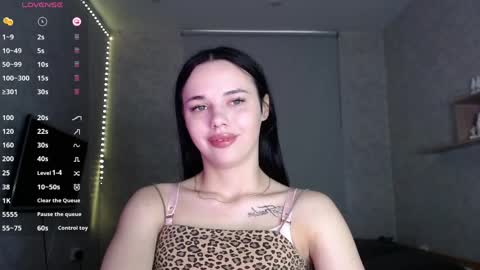 Ksenia online show from May 2026 10:01:01 AM