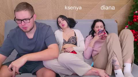 Snapshot of ksenyahot chatting on December 2025 03:59:01 AM WebcamWhore online show from December 2025 03:59:01 AM