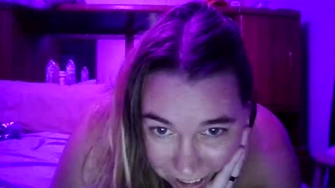 Curv Daze online show from June 2026 03:42:01 AM