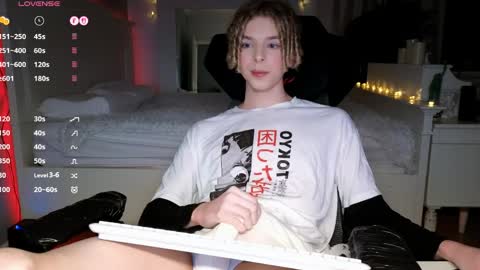 Snapshot of kudi_j chatting on April 2026 07:19:01 PM Kudi online show from April 2026 07:19:01 PM