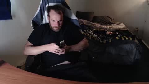 Snapshot of kuggy570 chatting on October 2025 01:35:02 PM Kuggy online show from October 2025 01:35:02 PM
