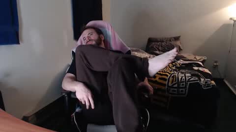 Kuggy online show from December 2025 12:34:02 PM