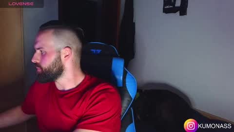 Snapshot of kumonass chatting on April 2026 07:25:01 PM kumonass online show from April 2026 07:25:01 PM