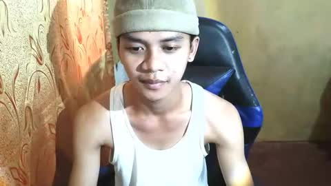 kurtxxx07 online show from February 2026 03:27:01 AM