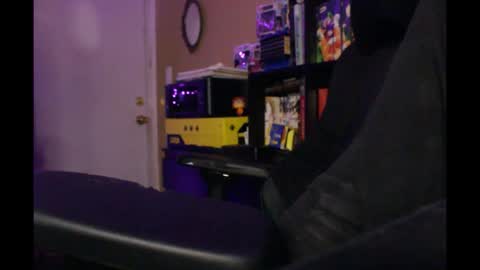 Snapshot of kushgoth chatting on April 2026 04:39:01 AM Kushgoth online show from April 2026 04:39:01 AM