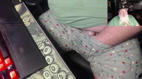 Snapshot of kustom77 chatting on January 2025 12:37:02 PM Vlad Voivode of Wallachia online show from January 2025 12:37:02 PM