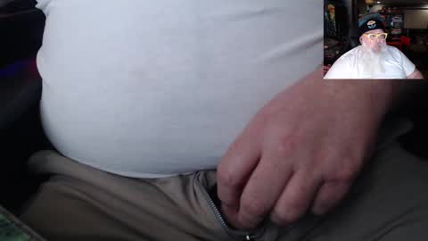 Snapshot of kustom77 chatting on February 2025 11:35:01 PM Vlad Voivode of Wallachia online show from February 2025 11:35:01 PM