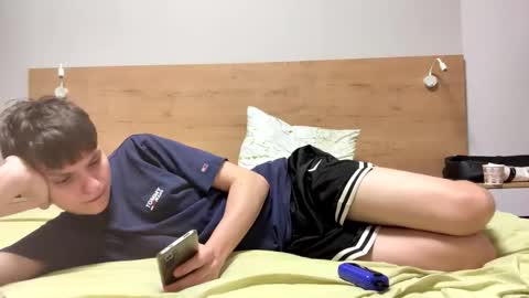 Snapshot of kvara328832 chatting on November 2025 05:38:01 PM kvara328832 online show from November 2025 05:38:01 PM