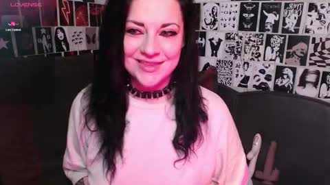 Kvopa online show from September 2025 02:02:02 AM