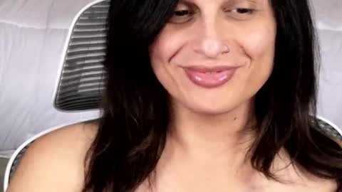 Snapshot of kxaxmichelle chatting on March 2026 08:24:01 PM Kick online show from March 2026 08:24:01 PM