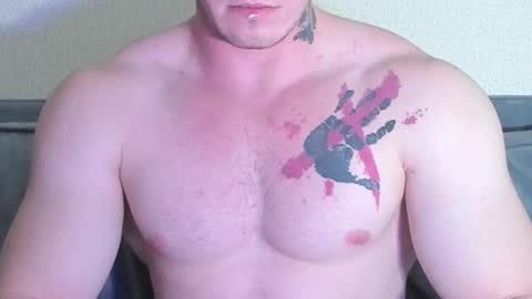 Snapshot of kyle_4u chatting on November 2025 05:35:02 PM Kyle online show from November 2025 05:35:02 PM