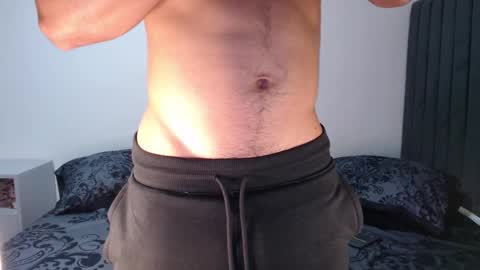 Snapshot of kyle_collinz chatting on February 2025 03:34:02 AM Kyle collinz online show from February 2025 03:34:02 AM