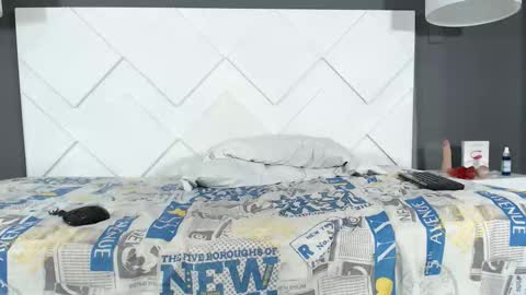 Snapshot of kyledoom chatting on October 2025 04:13:01 AM KyleDoom online show from October 2025 04:13:01 AM