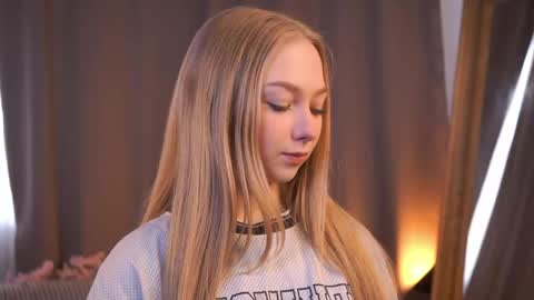 Snapshot of kyleepassley chatting on April 2026 07:14:01 AM kyleepassley online show from April 2026 07:14:01 AM