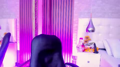 Kyle online show from July 2026 04:09:01 AM