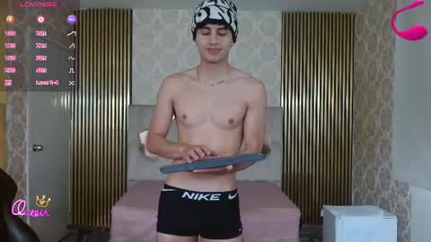 kyler_tay online show from June 2026 12:22:01 PM
