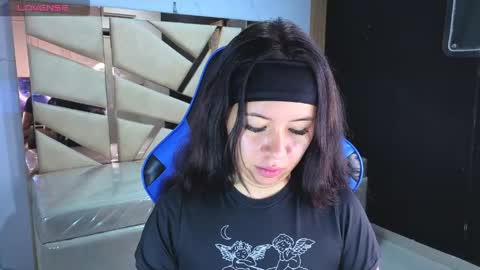 Snapshot of kylia_a chatting on April 2026 01:12:02 PM Kilya online show from April 2026 01:12:02 PM