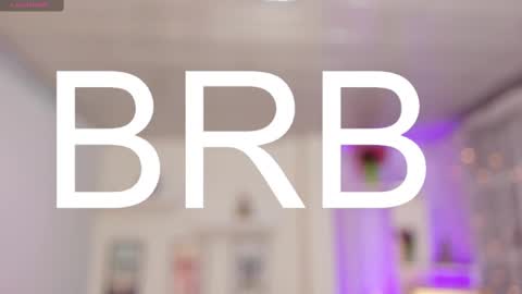 kylie online show from October 2025 04:37:01 PM