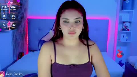 Snapshot of kylie_hottt_ chatting on March 2026 02:17:02 AM k ylie online show from March 2026 02:17:02 AM