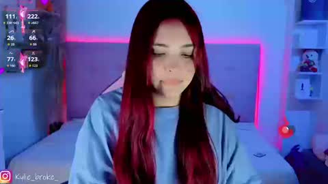 Snapshot of kylie_hottt_ chatting on March 2026 09:08:01 PM k ylie online show from March 2026 09:08:01 PM