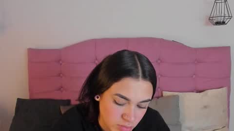 kylie_ls online show from September 2025 03:07:02 AM