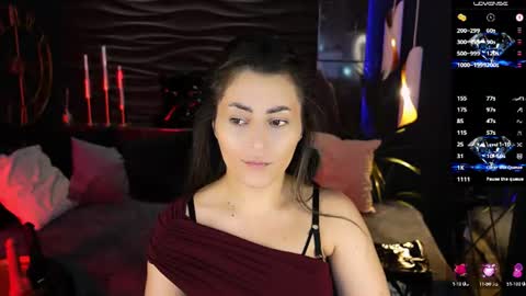 Snapshot of kylie_mellow chatting on July 2026 01:39:01 PM Kylie online show from July 2026 01:39:01 PM