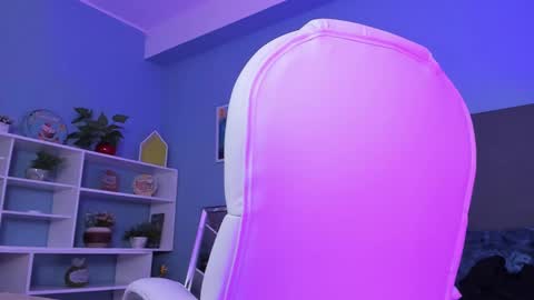 Kylie Reyes  online show from December 2024 01:37:02 AM