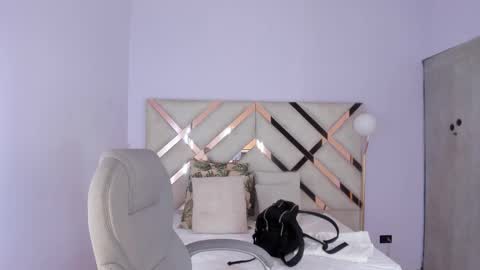 Snapshot of kylie_reyes chatting on March 2026 07:30:01 PM Kylie Reyes online show from March 2026 07:30:01 PM