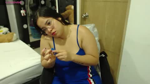 Instagram Kylie switch  followme  buy lovense here online show from February 2025 08:28:02 PM