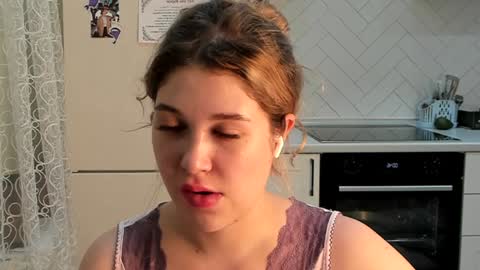 Snapshot of kylieblond chatting on January 2025 09:46:02 PM Din online show from January 2025 09:46:02 PM