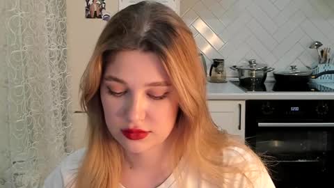 Snapshot of kylieblond chatting on March 2025 09:54:02 PM Din online show from March 2025 09:54:02 PM