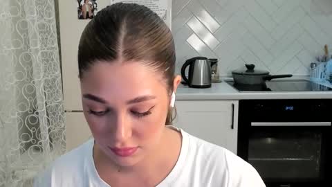 Snapshot of kylieblond chatting on March 2026 09:41:01 PM Din online show from March 2026 09:41:01 PM