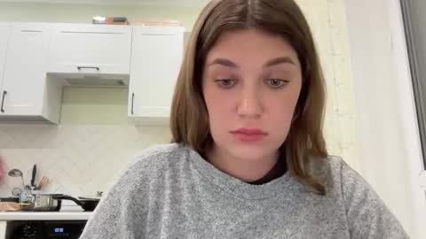 Snapshot of kylieblond chatting on March 2026 09:31:01 PM Din online show from March 2026 09:31:01 PM