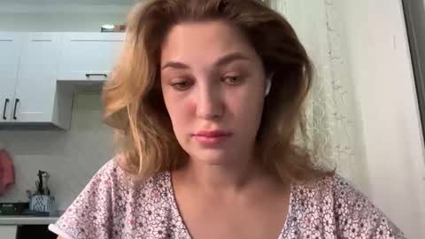 Snapshot of kylieblond chatting on March 2026 09:26:02 PM Din online show from March 2026 09:26:02 PM