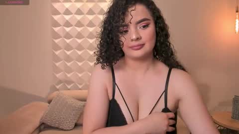 Snapshot of kyliejenkins1 chatting on November 2025 11:21:01 AM Kylie Jenkins online show from November 2025 11:21:01 AM