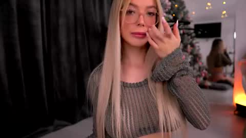 Kylie online show from December 2025 10:38:01 PM