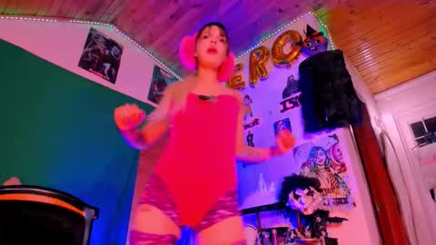   online show from October 2025 12:20:02 AM